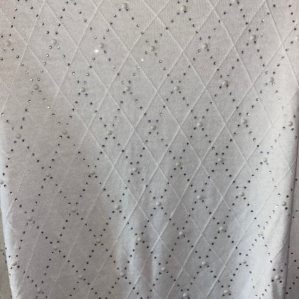 ✅Elle Sweater - Picture 2 of 6